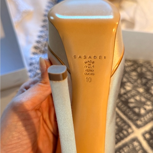 Casadei Satin Platform Heels NIB - Picture 3 of 10